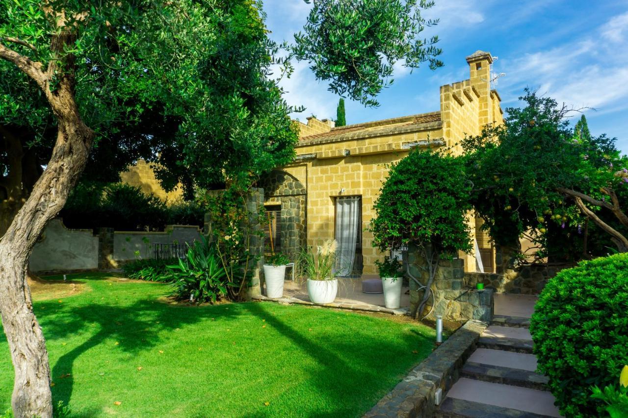 Villa Medina チェファル エクステリア 写真