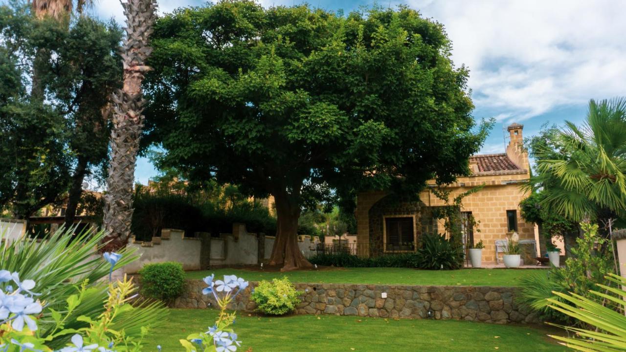 Villa Medina チェファル エクステリア 写真