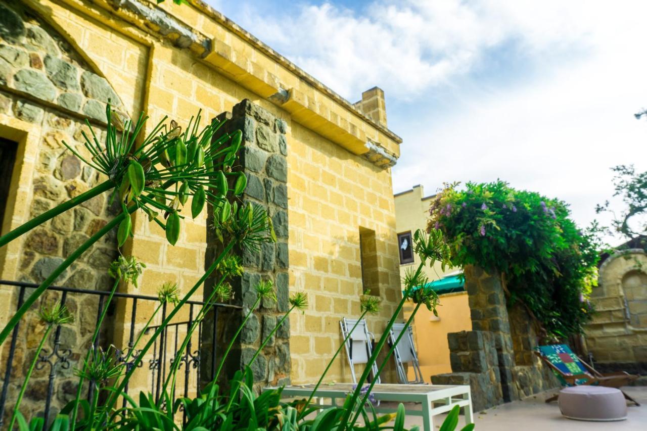 Villa Medina チェファル エクステリア 写真